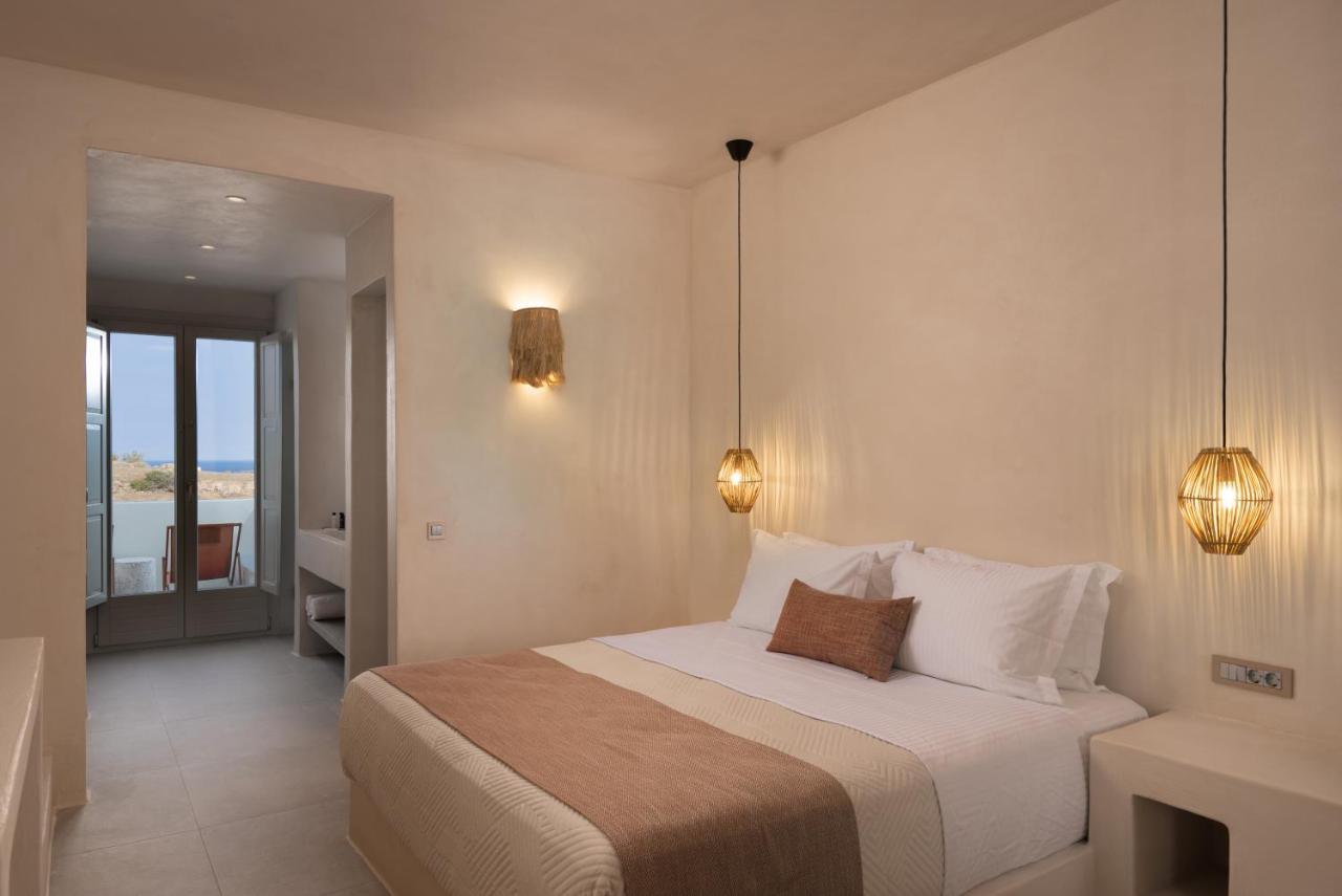 Acanthus Oia-Private Hot Tub Suites Bagian luar foto